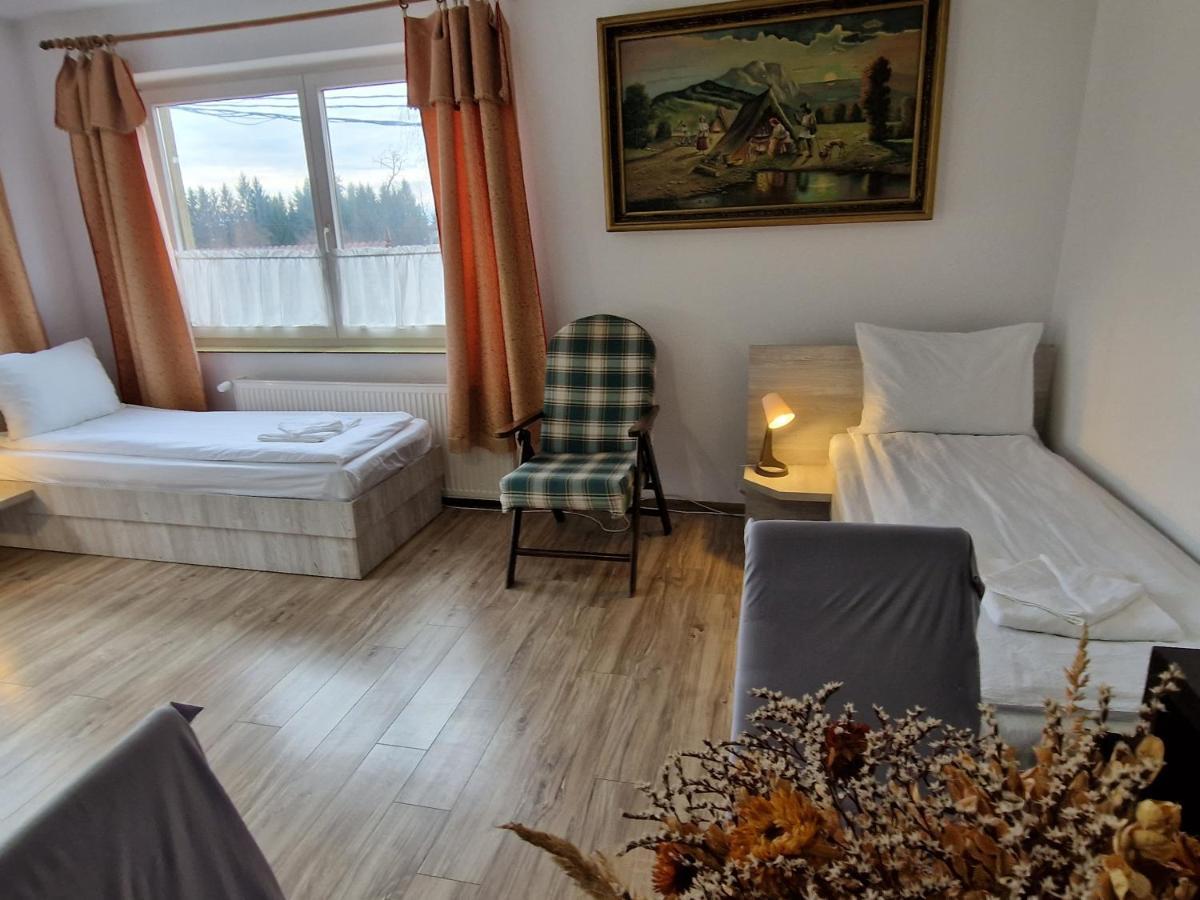 Отель Sepsi Relax Сфынту-Георге Экстерьер фото
